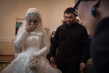 У Чечні відбулася «весілля століття»: поліцейський одружився на 17-річній