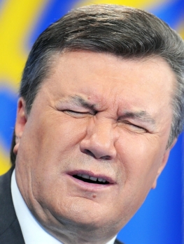 Янукович задержан в Крыму, но информацию надо проверить - депутат