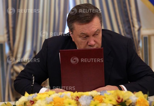Подписание «мирного соглашения» с Януковичем