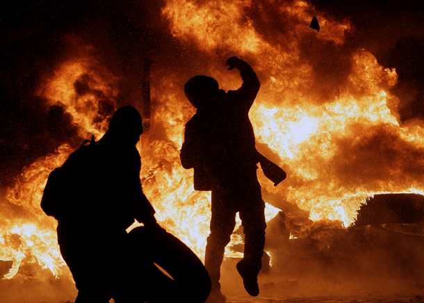 П'ятий день протистояння на Грушевського. Фото-відерепортажі 23 січня Пятый день противостояния на Грушевского. Фото-видерепортажи 23 января