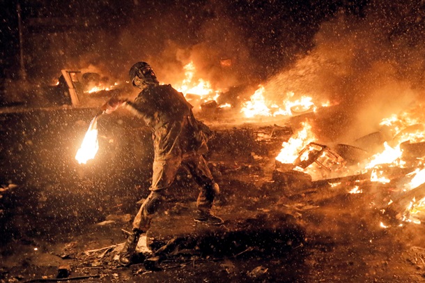 П'ятий день протистояння на Грушевського. Фото- і відерепортажі 23 січня Пятый день противостояния на Грушевского. Фото- и видерепортажи 23 января