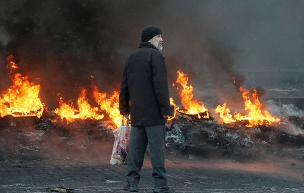П'ятий день протистояння на Грушевського. Фото-відерепортажі 23 січня Пятый день противостояния на Грушевского. Фото-видерепортажи 23 января