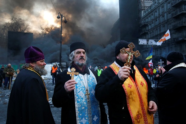 П'ятий день протистояння на Грушевського. Фото-відерепортажі 23 січня Пятый день противостояния на Грушевского. Фото-видерепортажи 23 января