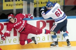 Сборная России по хоккею вышла на матч против Финляндии в форме СССР... и проиграла со счетом 3:0. ФОТОрепортаж