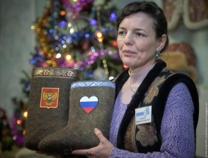 Наша відповідь на санкції: в Росії представили нову колекцію валянків з прапором і гербом. ФОТО
