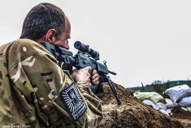 Війна, особи, ситуації: американський фотограф оприлюднив кадри з передової в Широкино. ФОТОрепортаж Война, лица, ситуации: американский фотограф обнародовал кадры с передовой в Широкино. ФОТОрепортаж