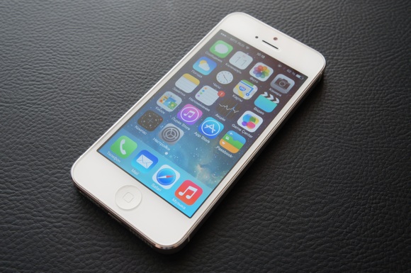 Масштабний огляд iOS 7 Масштабный обзор iOS 7
